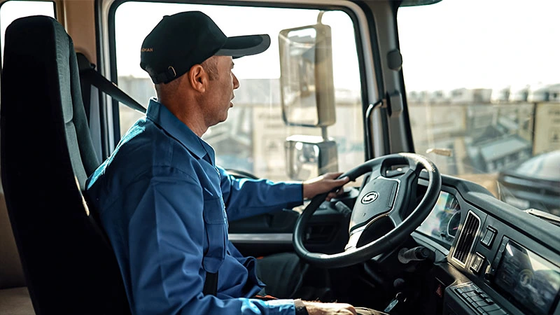 Shacman L3000 Truck-2