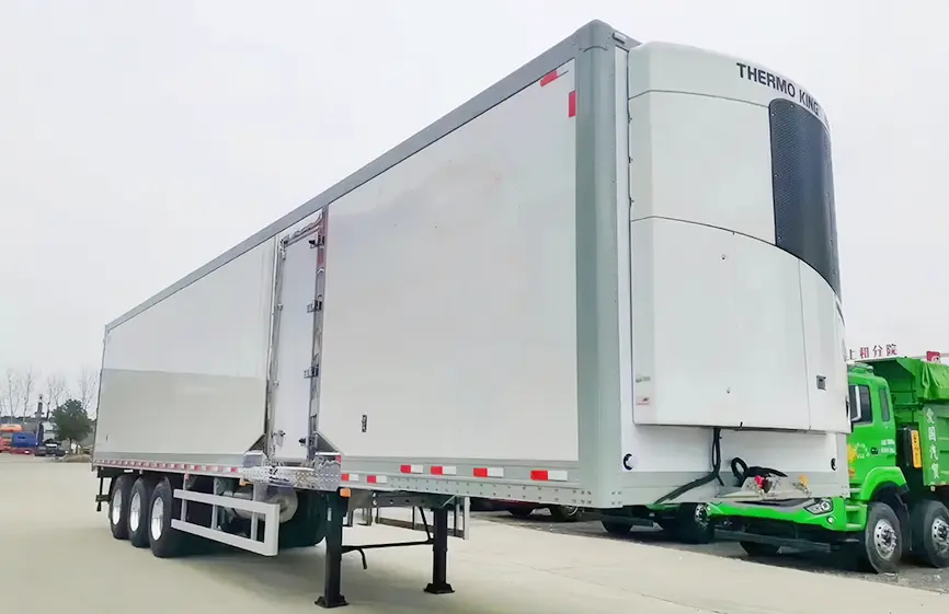 Shacman Refrigerated Semi Trailer-3