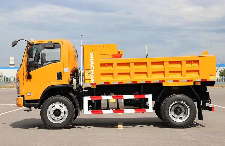 Shacman X9 4×2 Light Dump Truck-2